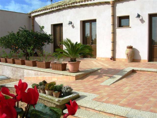 Agriturismo Baglio Donna Santa Dattilo Экстерьер фото